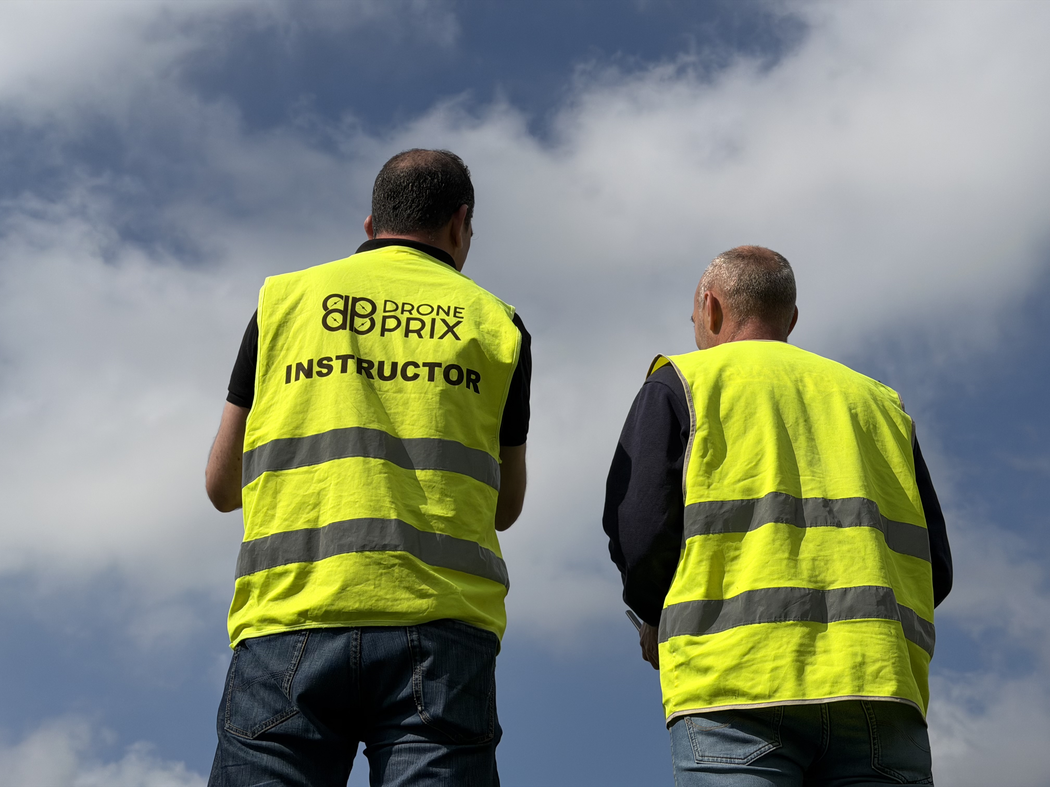 Dron C5 y C6 en la pista de prácticas